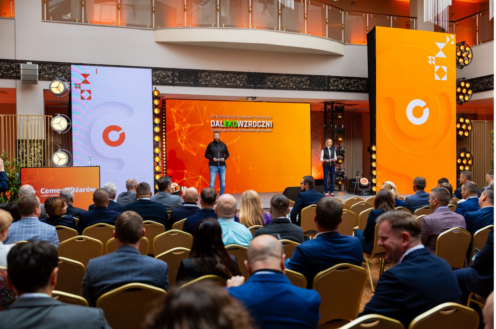 konferencja-naukowa-01